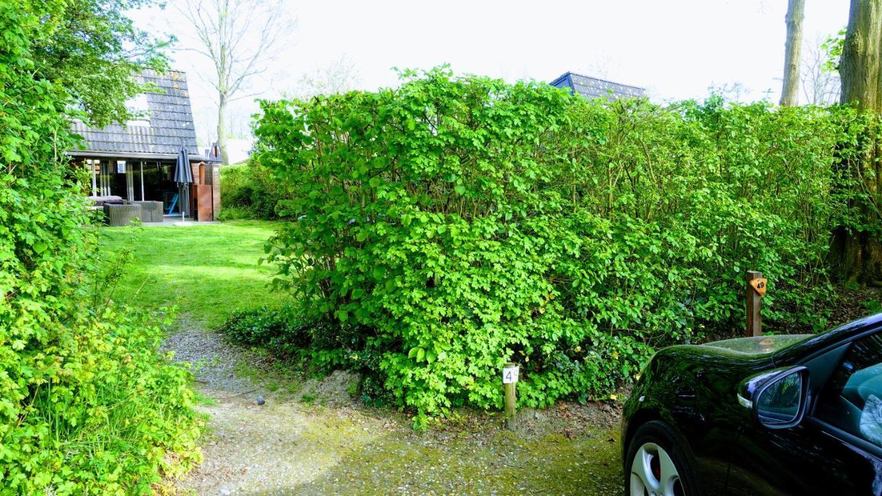 Oude-Tonge Holiday House Near Fishing Waters Exteriör bild